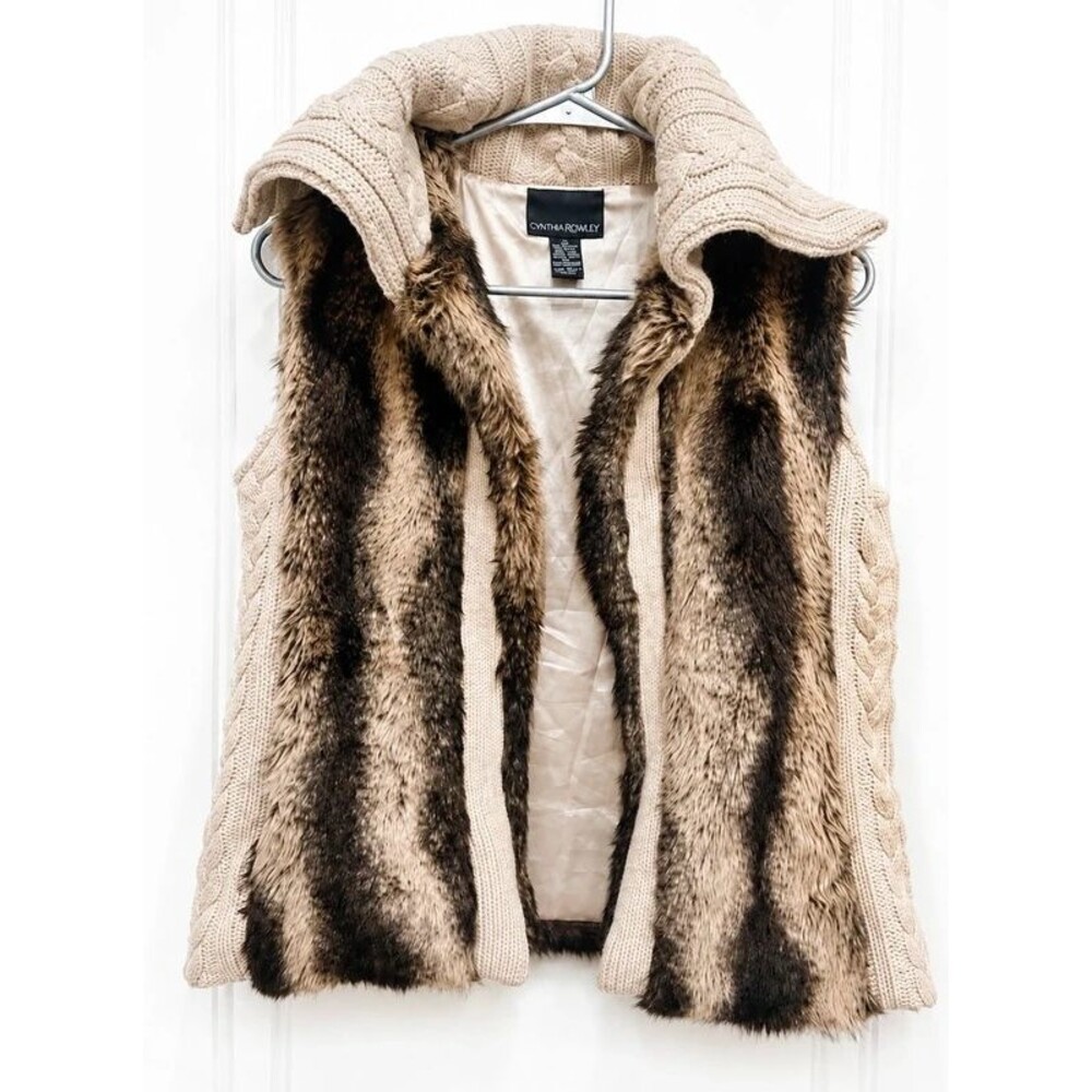 Cynthia Rowley Women’s Faux Fur Cable Knit Hooded Vest Small Beige Brown